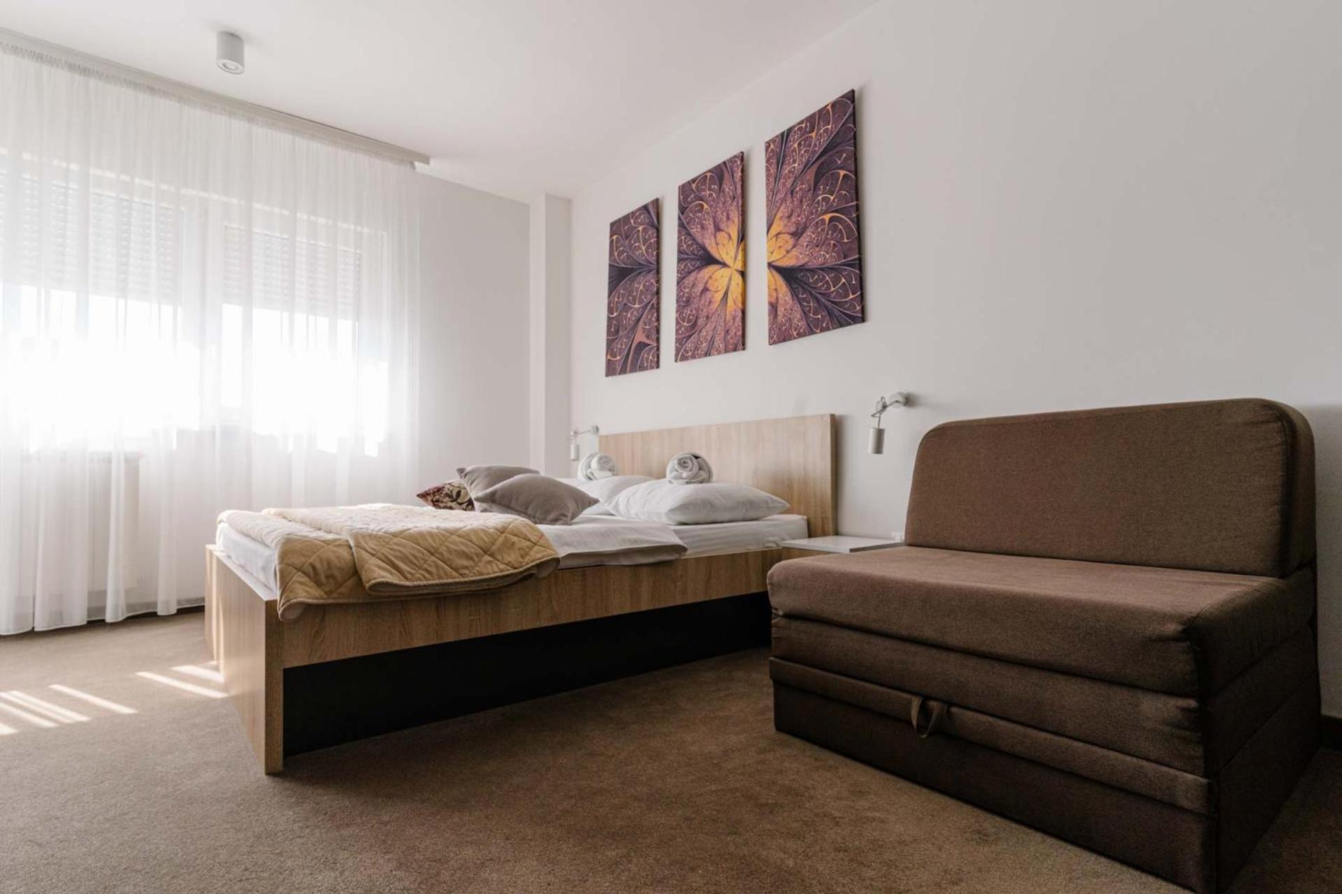Nar Royalton Accommodation Ni 객실 사진