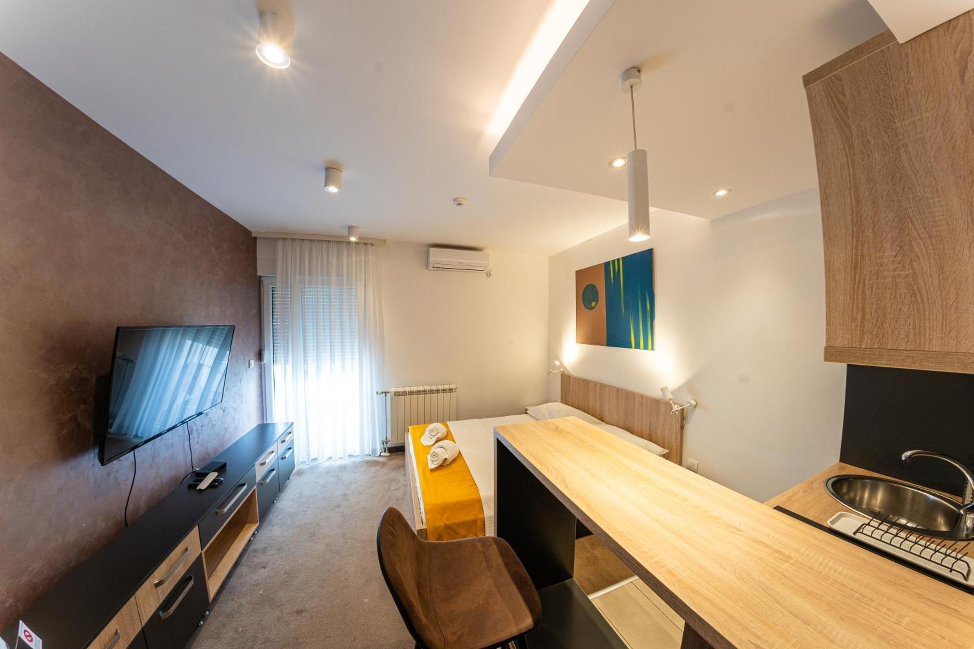 Nar Royalton Accommodation Ni 객실 사진
