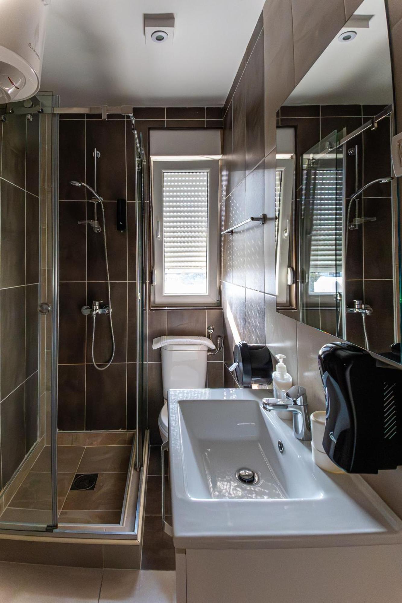 Nar Royalton Accommodation Ni 객실 사진