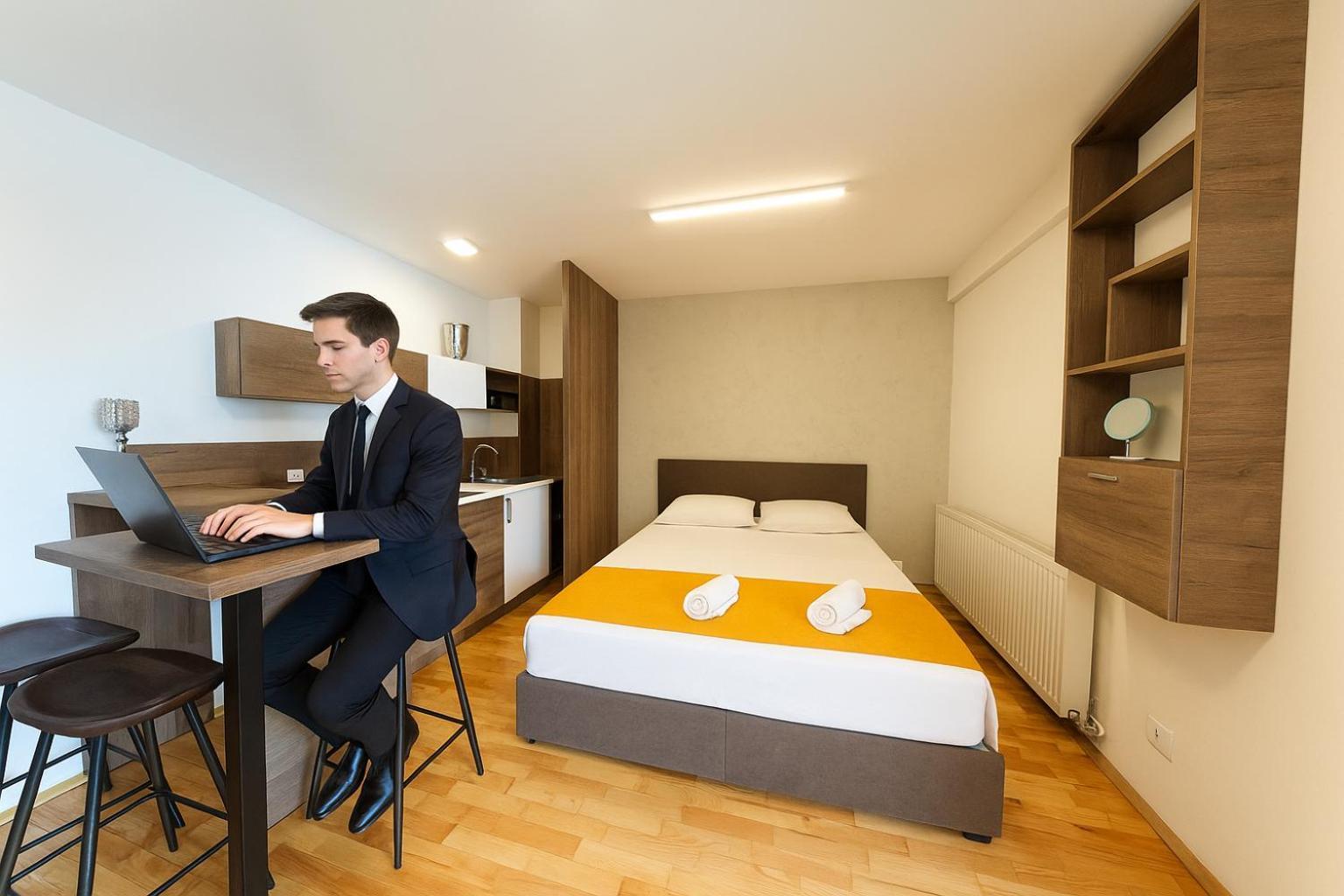 Nar Royalton Accommodation Ni 외부 사진